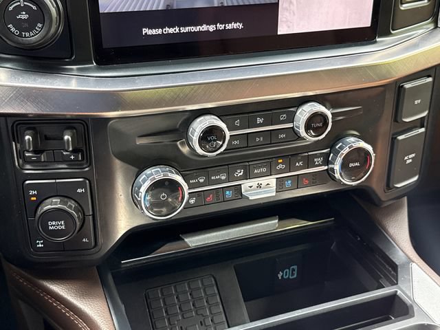 Certified 2024 Ford F250 King Ranch w/ FX4 Off-Road Package AWD/4WD image 27