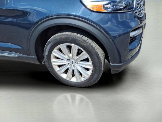 Certified 2023 Ford Explorer Limited w/ Hybrid Equipment Group 310A AWD/4WD image 4