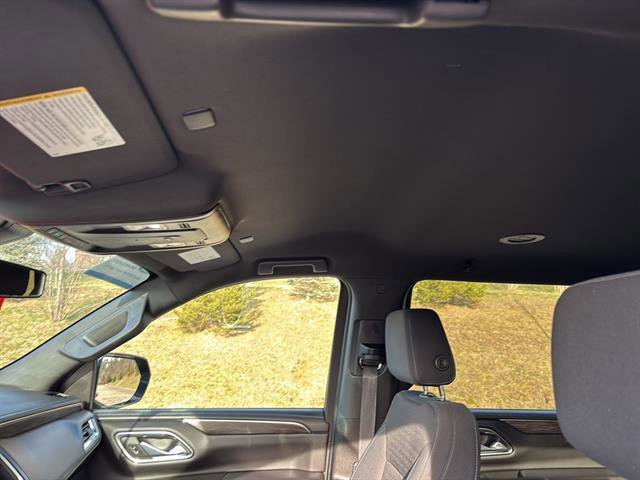 Used 2021 Chevrolet Suburban LS image 15