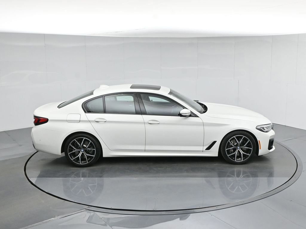 Used 2022 BMW 540i 540i w/ Executive Package image 9
