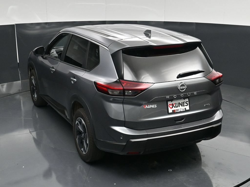 Used 2025 Nissan Rogue SV AWD/4WD image 41