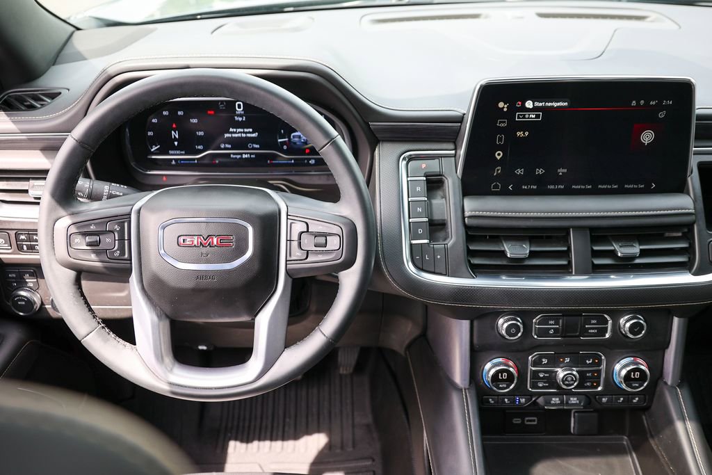 Used 2024 GMC Yukon SLT w/ SLT Luxury Package AWD/4WD image 6