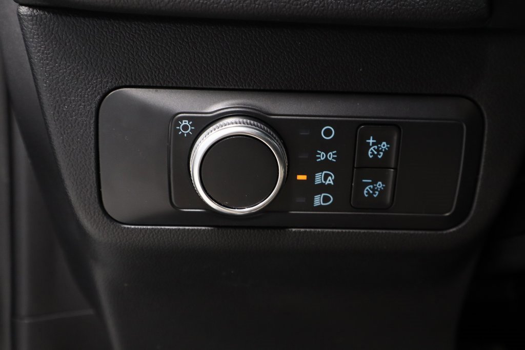 Certified 2022 Ford Escape SE w/ Cold Weather Package image 27