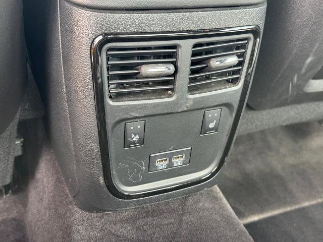 Used 2018 Dodge Charger R/T RWD image 12