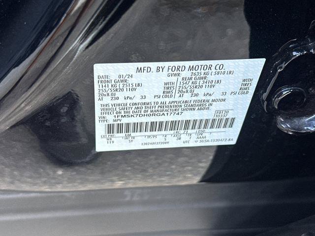 Certified 2024 Ford Explorer XLT w/ Equipment Group 202A RWD image 29