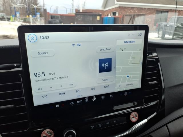 Certified 2023 Ford Transit 350 XLT image 21