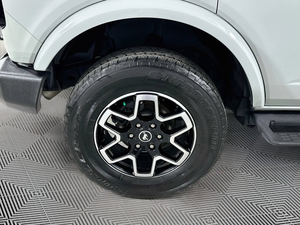 Certified 2024 Ford Bronco Outer Banks AWD/4WD image 17