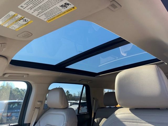 Certified 2024 Ford Expedition Limited image 23