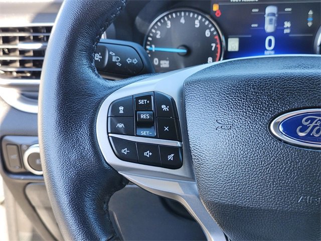 Certified 2022 Ford Explorer XLT w/ Equipment Group 202A image 31