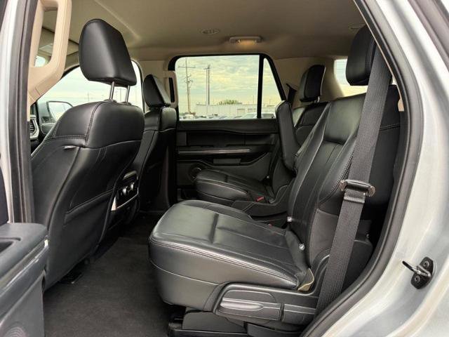 Certified 2024 Ford Expedition XLT RWD image 11