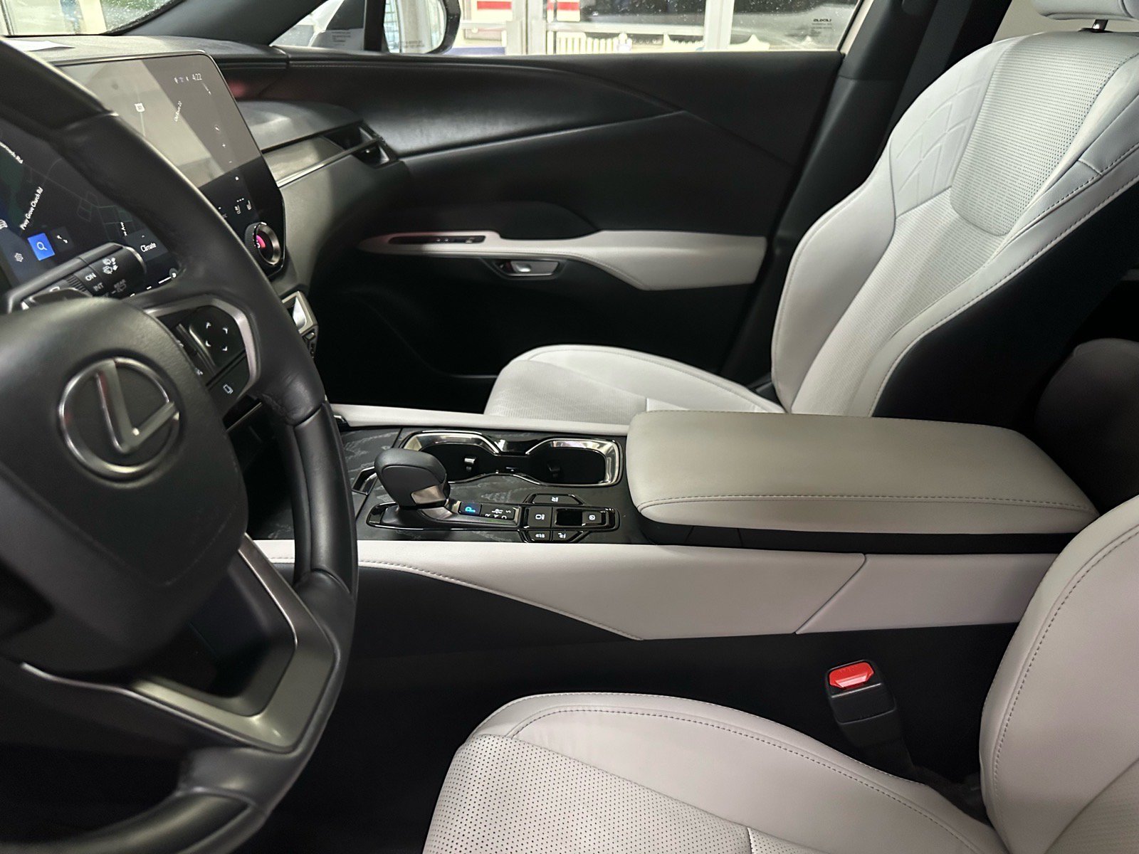 Used 2024 Lexus RX 350 w/ Convenience Package AWD/4WD image 20
