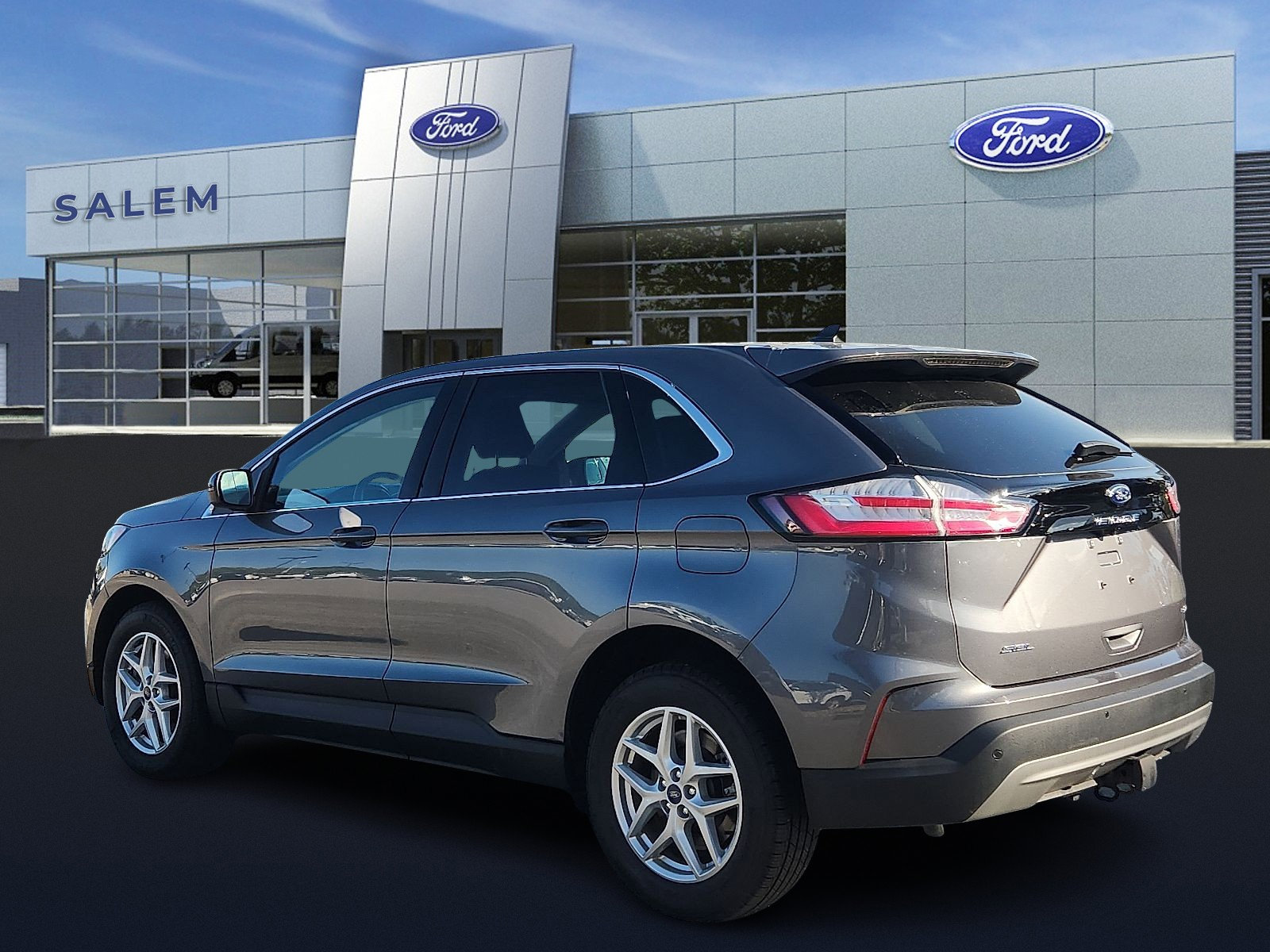 Certified 2022 Ford Edge SEL w/ Convenience Package image 5