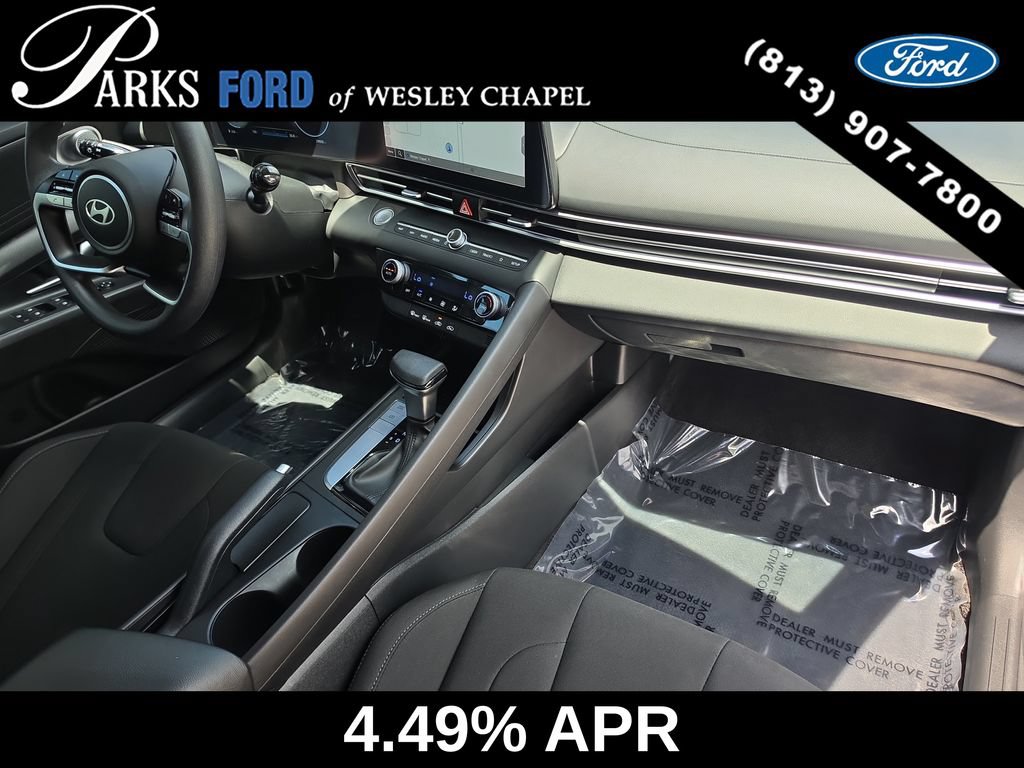 Used 2024 Hyundai Elantra SEL FWD image 10
