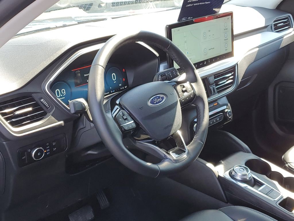 Certified 2025 Ford Escape Platinum image 11