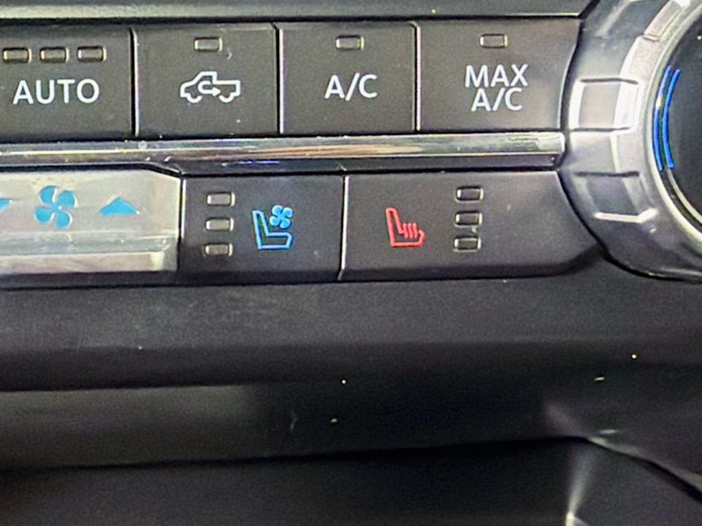 Certified 2023 Ford F250 Lariat w/ Lariat Ultimate Package AWD/4WD image 42