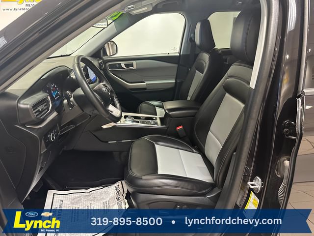Certified 2024 Ford Explorer XLT w/ Equipment Group 202A AWD/4WD image 5