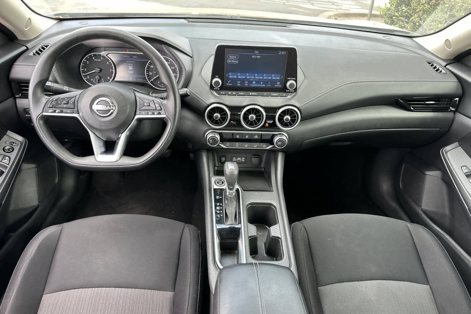 Used 2025 Nissan Sentra SV FWD image 3