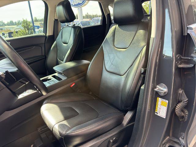 Certified 2021 Ford Edge Titanium w/ Class II Trailer Tow Package AWD/4WD image 21