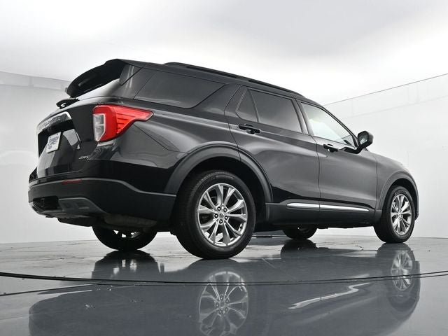 Certified 2023 Ford Explorer XLT w/ Equipment Group 202A AWD/4WD image 36