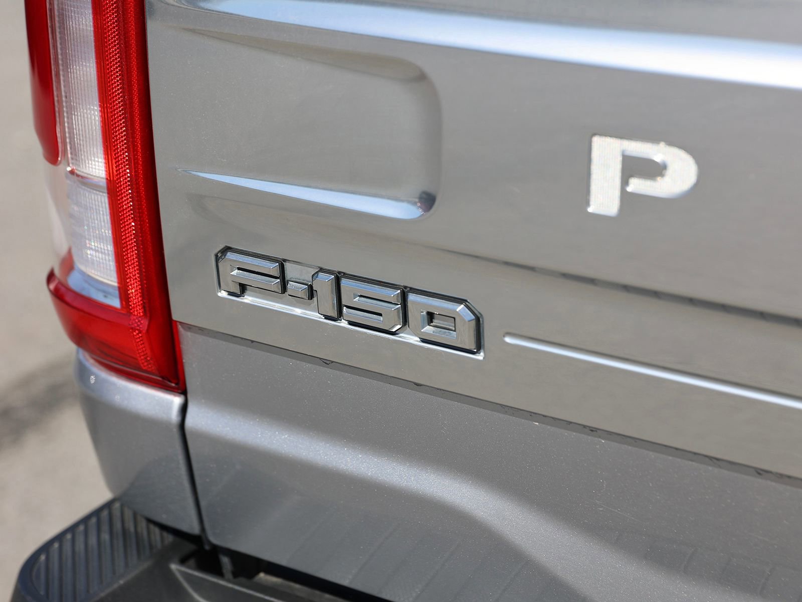 Certified 2023 Ford F150 Platinum w/ Equipment Group 701A High image 11