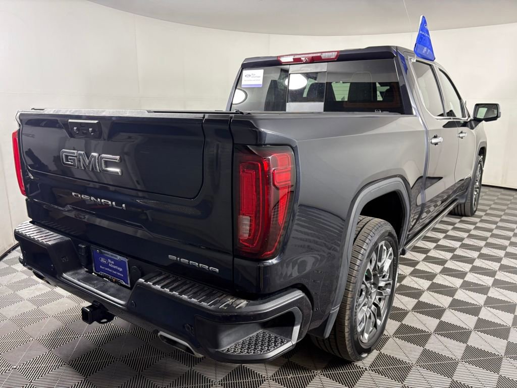 Used 2023 GMC Sierra 1500 Denali Ultimate image 5
