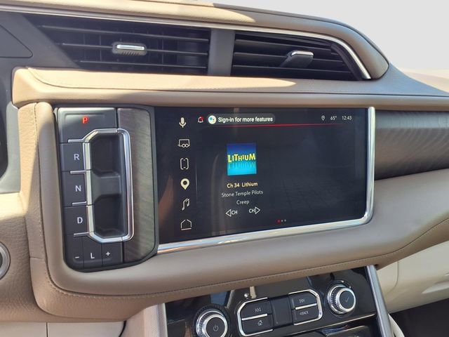 Used 2023 GMC Yukon XL Denali AWD/4WD image 21