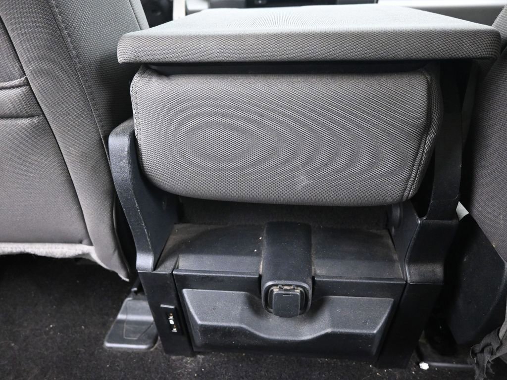 Certified 2018 Ford F150 XLT w/ Equipment Group 301A Mid image 18