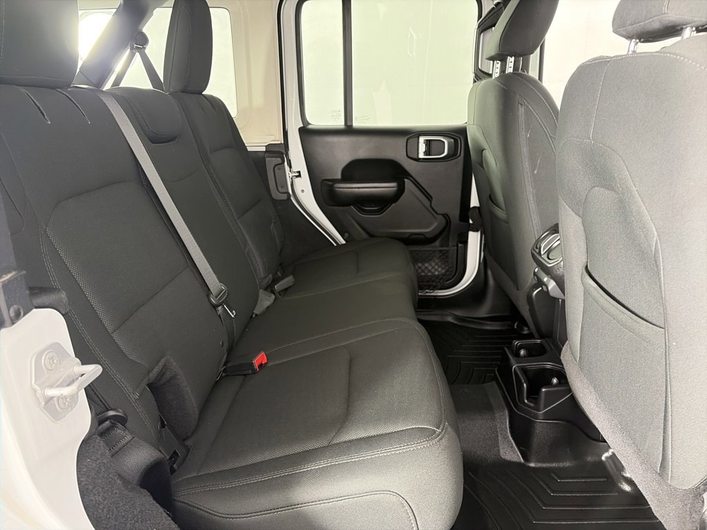 Used 2018 Jeep Wrangler Unlimited Sport S image 30