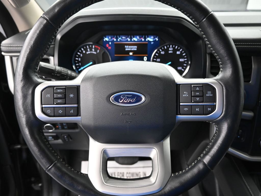 Certified 2023 Ford Expedition XLT image 14