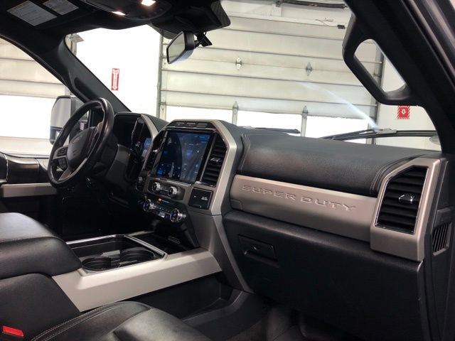 Certified 2022 Ford F250 Lariat w/ Lariat Ultimate Package image 13