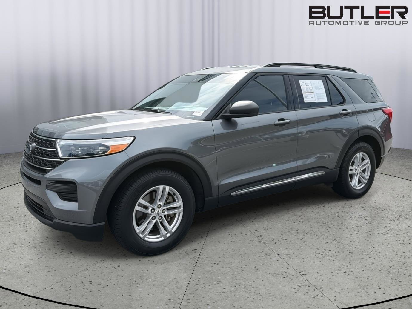 Certified 2023 Ford Explorer XLT RWD image 2