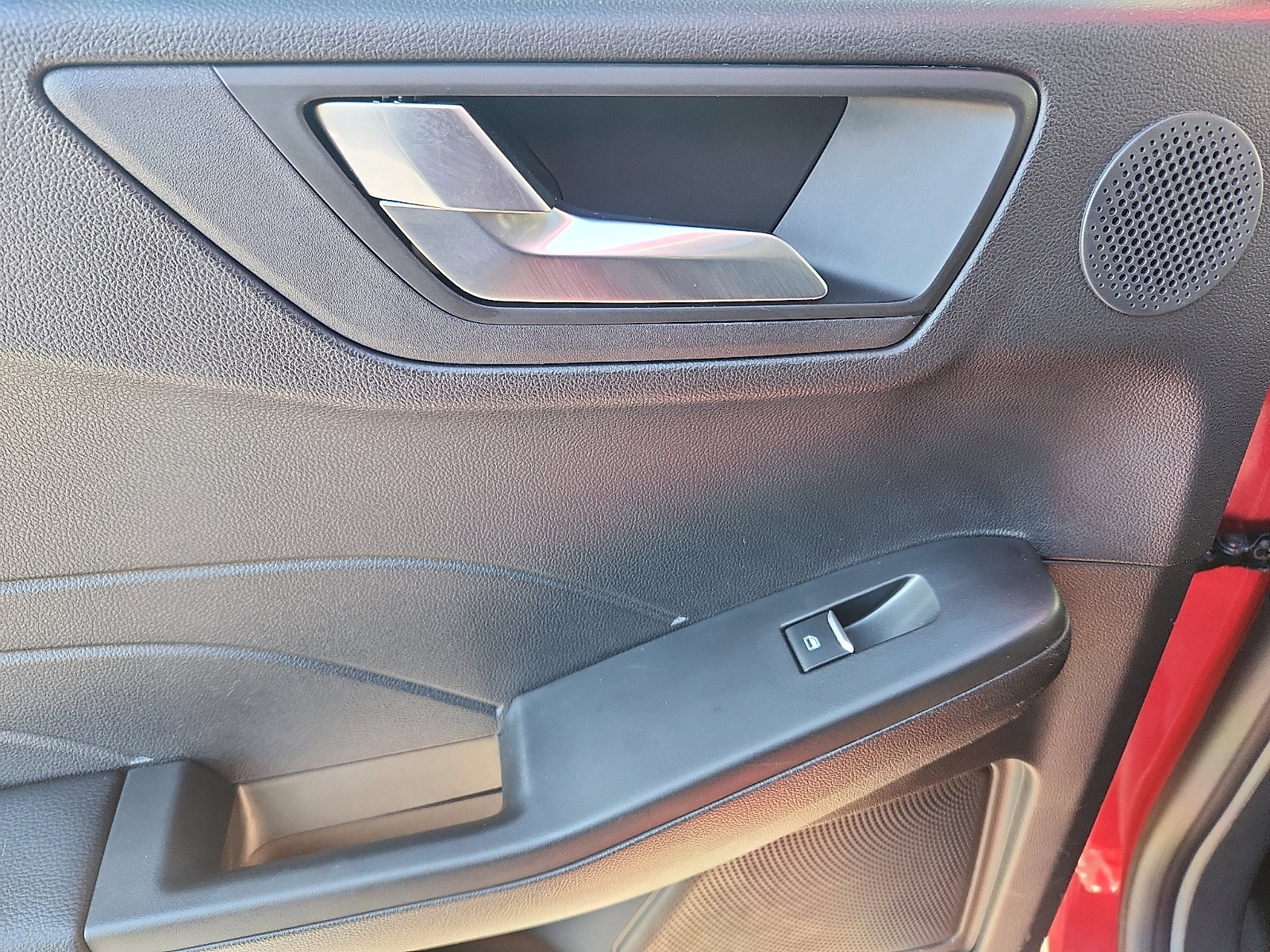 Certified 2022 Ford Escape SEL w/ SEL Stealth AWD Package image 28