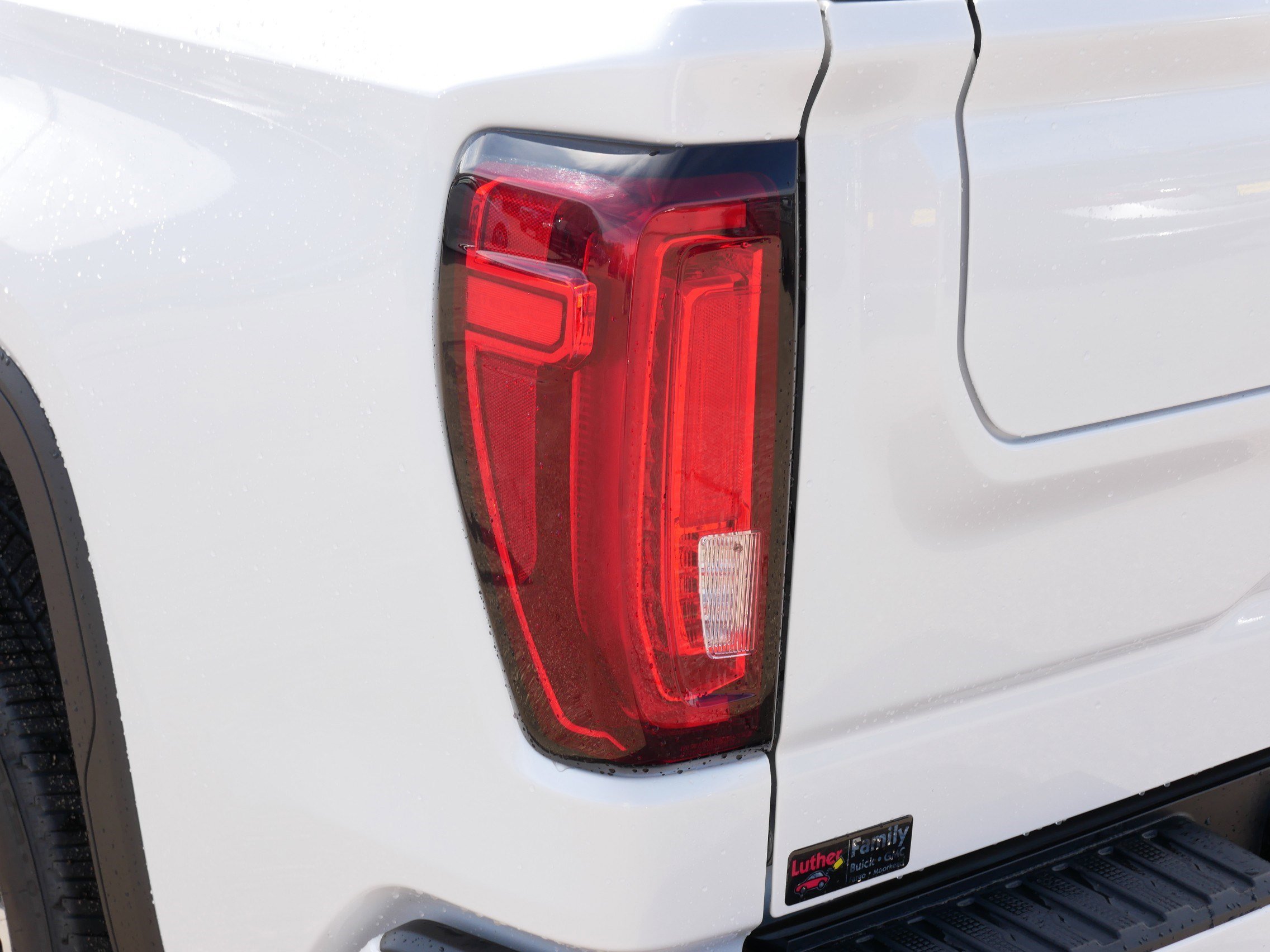 Used 2019 GMC Sierra 1500 Denali w/ Denali Ultimate Package AWD/4WD image 17