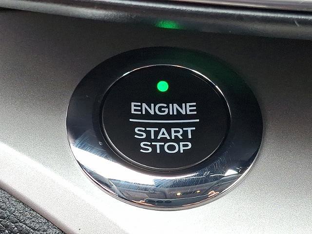 Certified 2020 Ford Explorer XLT w/ Equipment Group 202A image 23