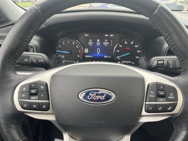 Certified 2022 Ford Explorer XLT w/ Equipment Group 202A AWD/4WD image 10