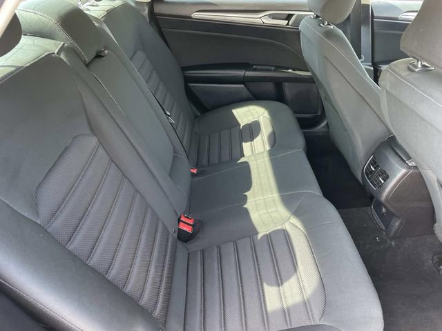 Certified 2019 Ford Fusion SE image 35