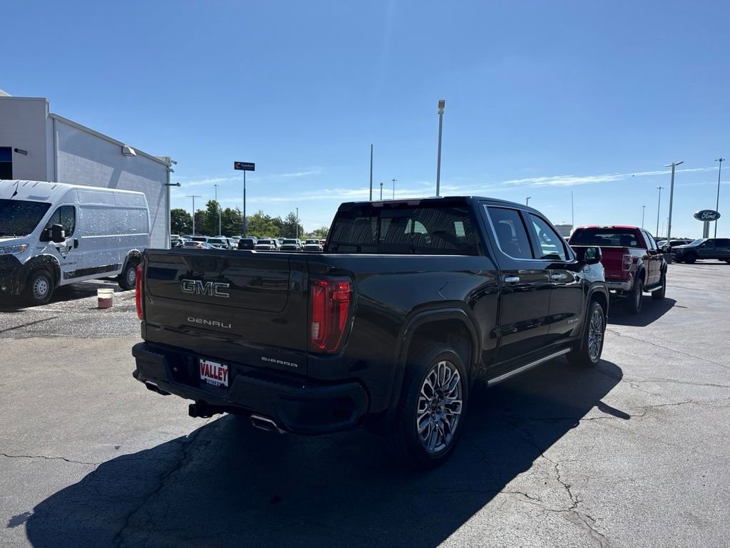 Used 2023 GMC Sierra 1500 Denali Ultimate AWD/4WD image 42