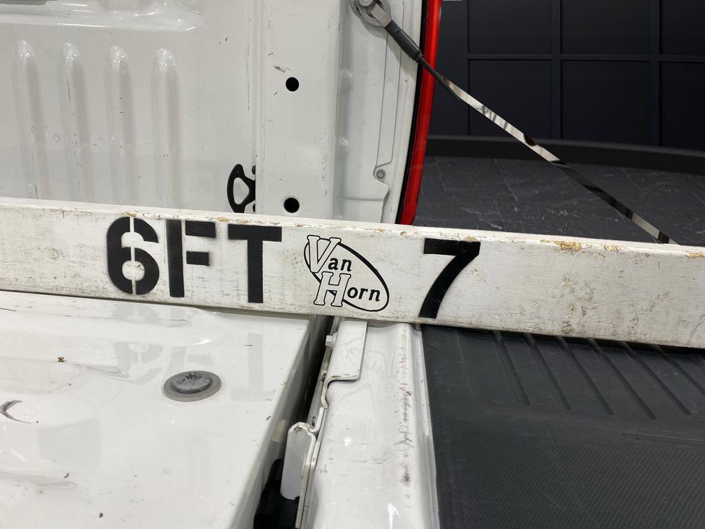 Certified 2022 Ford F150 Platinum w/ Equipment Group 701A High image 19