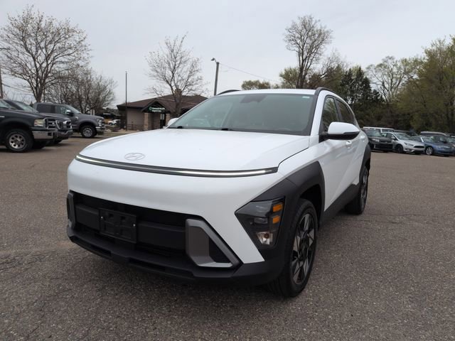 Used 2024 Hyundai Kona SEL AWD/4WD image 15