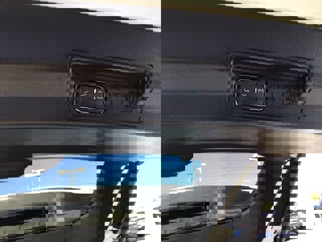 Certified 2022 Ford Explorer XLT w/ Equipment Group 202A image 24