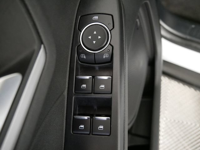 Certified 2025 Ford Escape Platinum AWD/4WD image 16