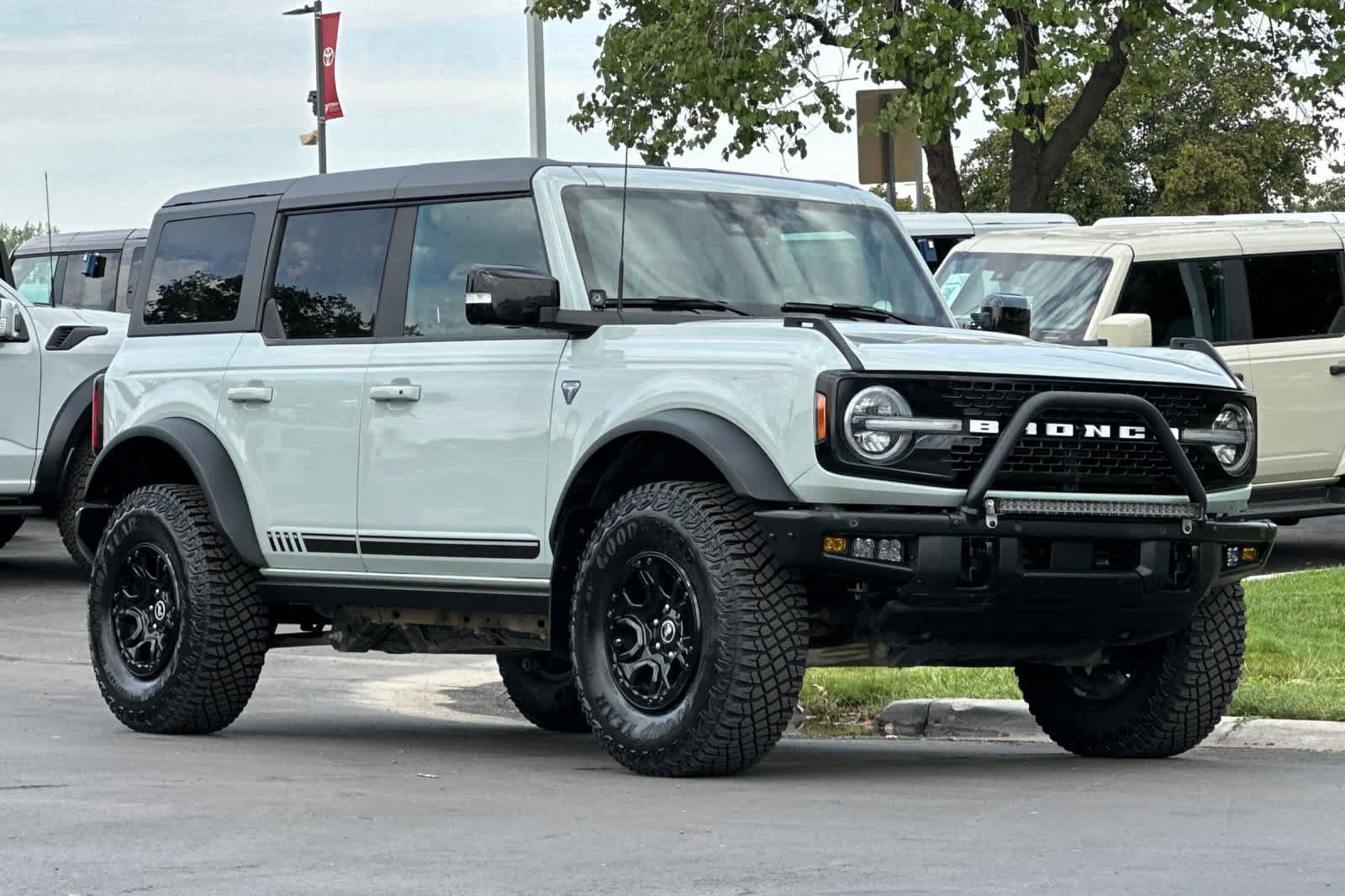 Certified 2021 Ford Bronco First Edition AWD/4WD image 9