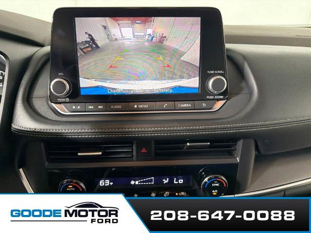 Used 2023 Nissan Rogue SV AWD/4WD image 16