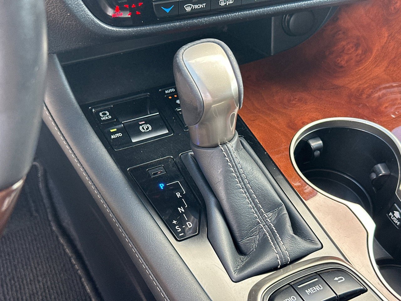 Used 2018 Lexus RX 350L FWD w/ Premium Package image 33