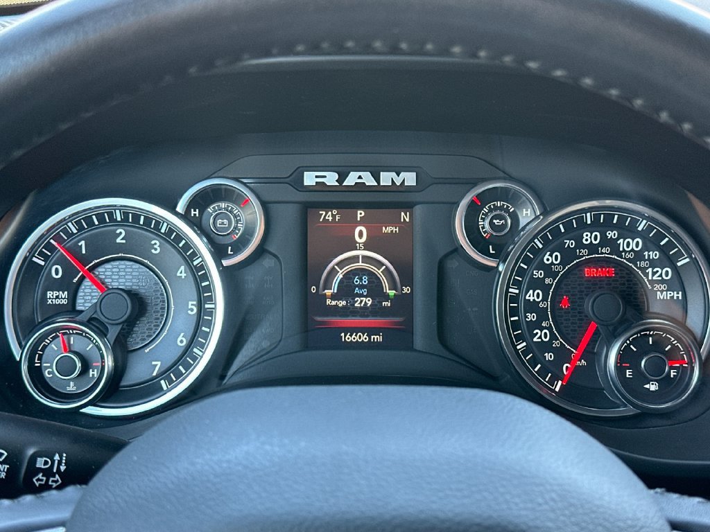 Used 2023 RAM 1500 Big Horn AWD/4WD image 22