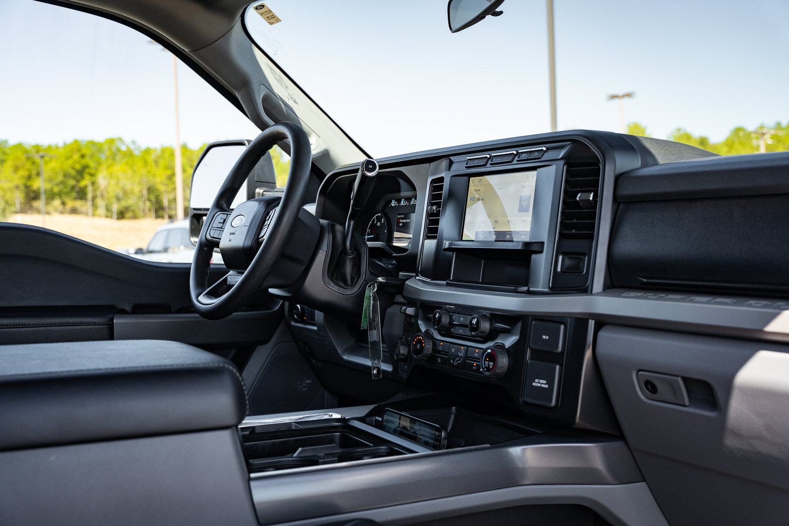 Certified 2024 Ford F350 XLT AWD/4WD image 12