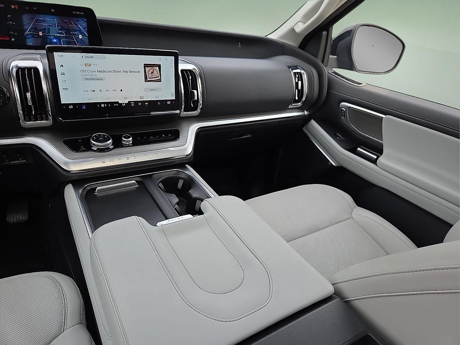 Certified 2025 Ford Expedition Platinum AWD/4WD image 13