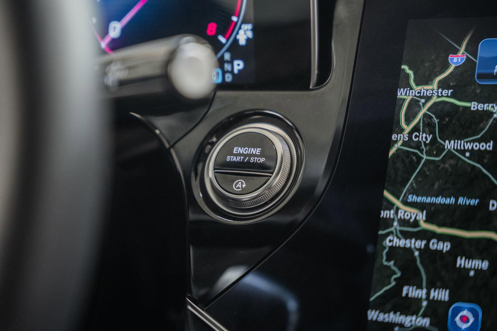 Used 2025 Mercedes-Benz E 350 4MATIC Sedan image 31