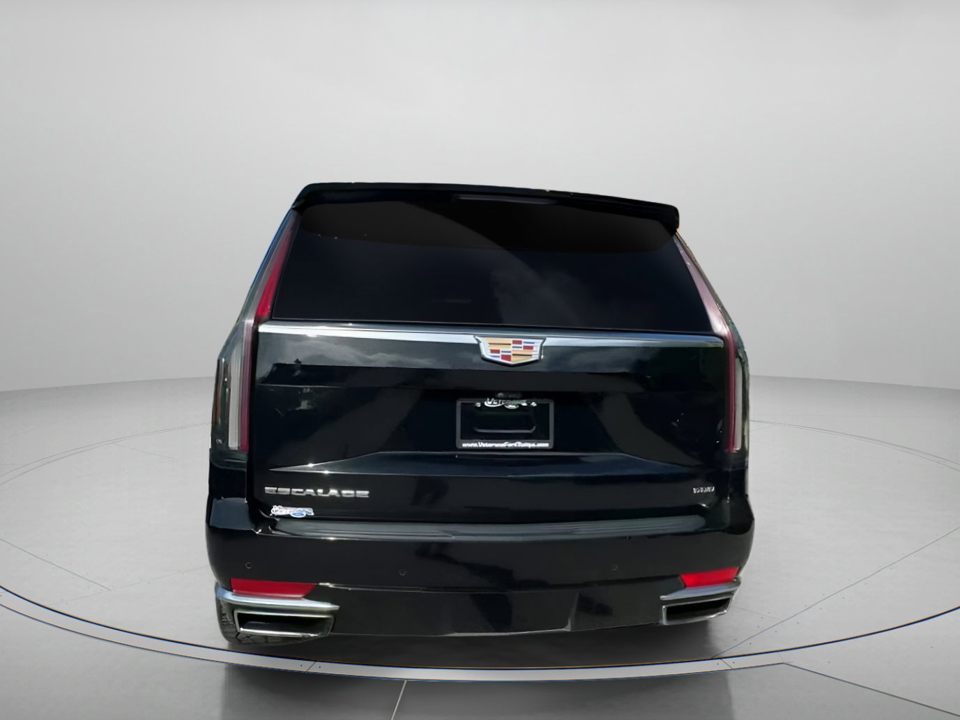 Used 2023 Cadillac Escalade Premium Luxury image 15