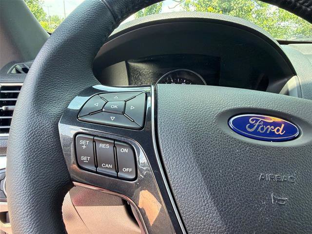 Certified 2018 Ford Explorer Limited AWD/4WD image 16